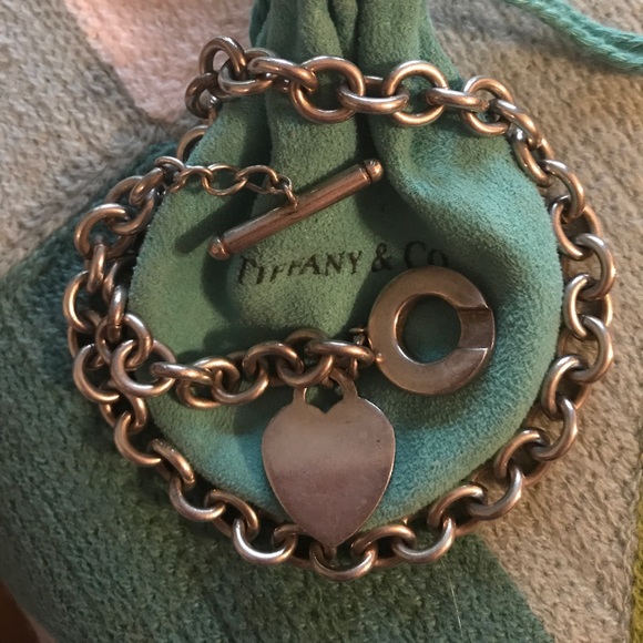 Tiffany & co. heart tag toggle necklace authentic - Picture 4 of 6