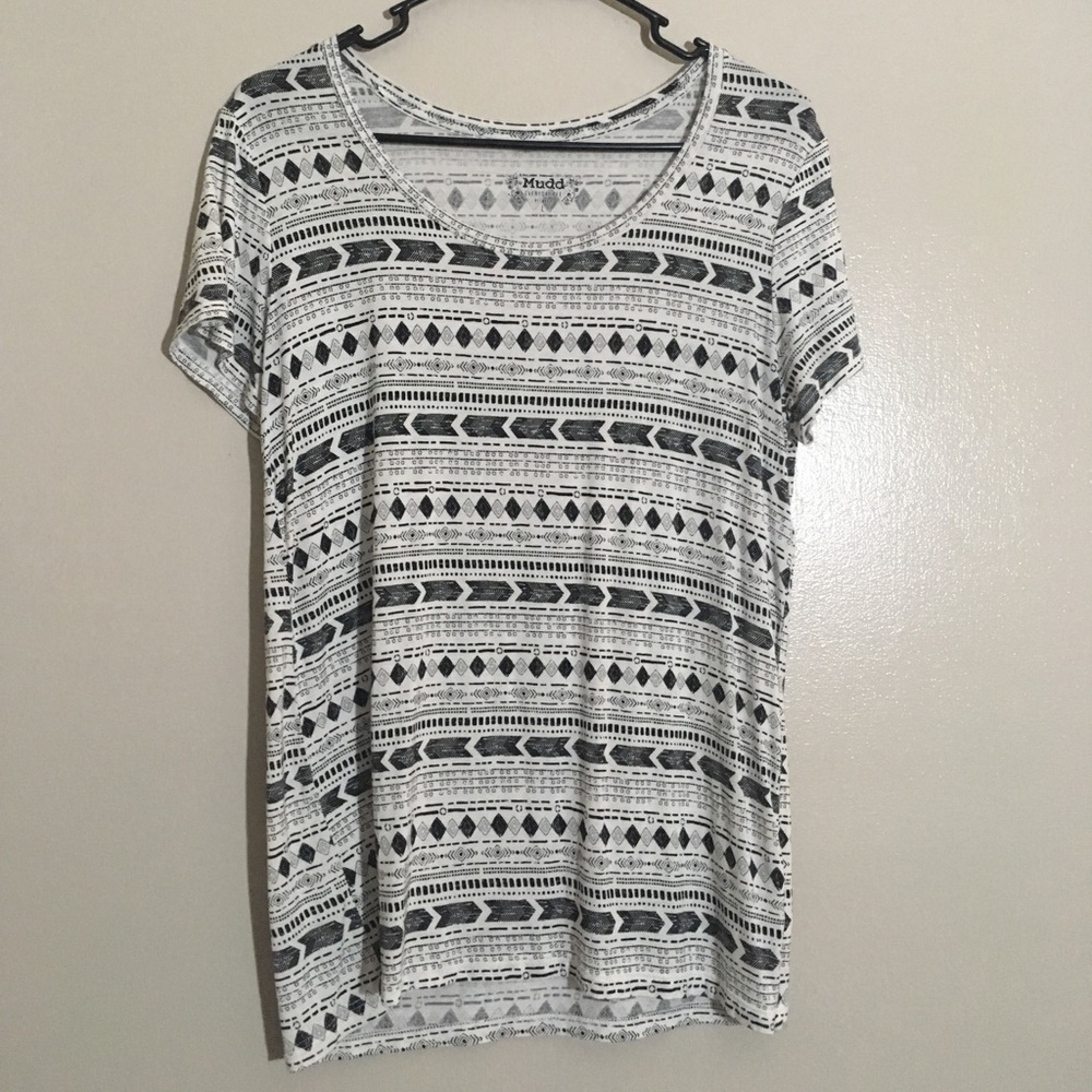 Soft scoop neck tshirt