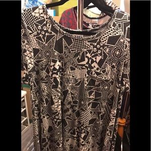 LuLaRoe Carly