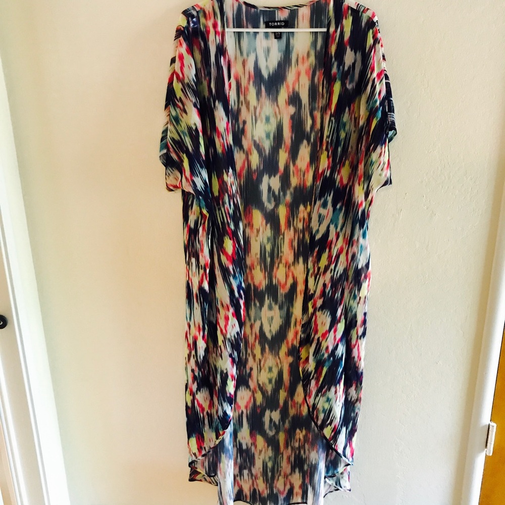 Torrid Plus Kimono 2/3X