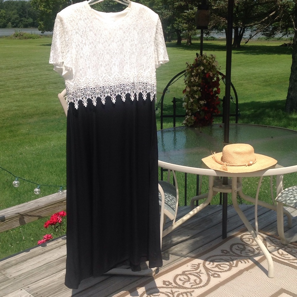 Dress  🎈HOST PICK🎈11/06/18