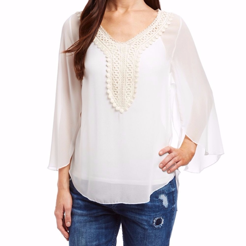 Casa Lee White Blouse with Flowy Sleeves