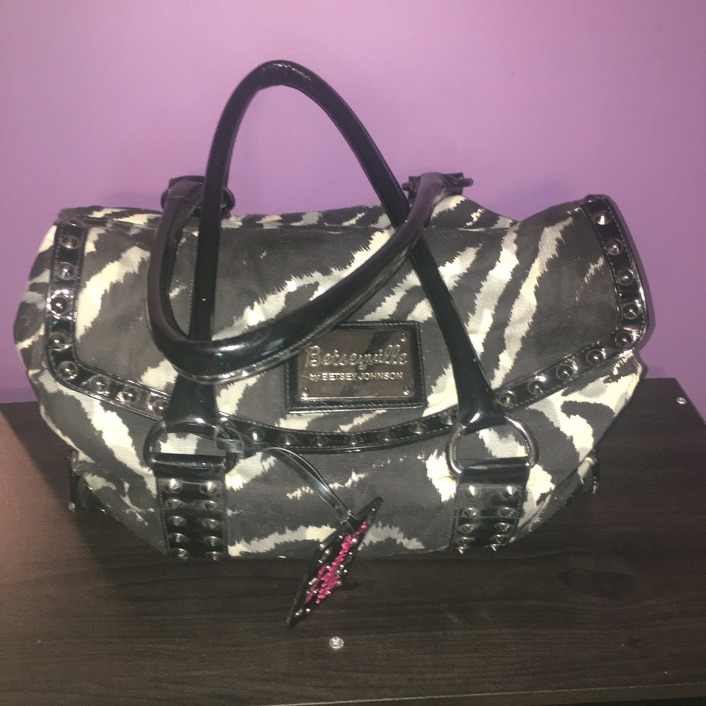 Betsey Johnson purse