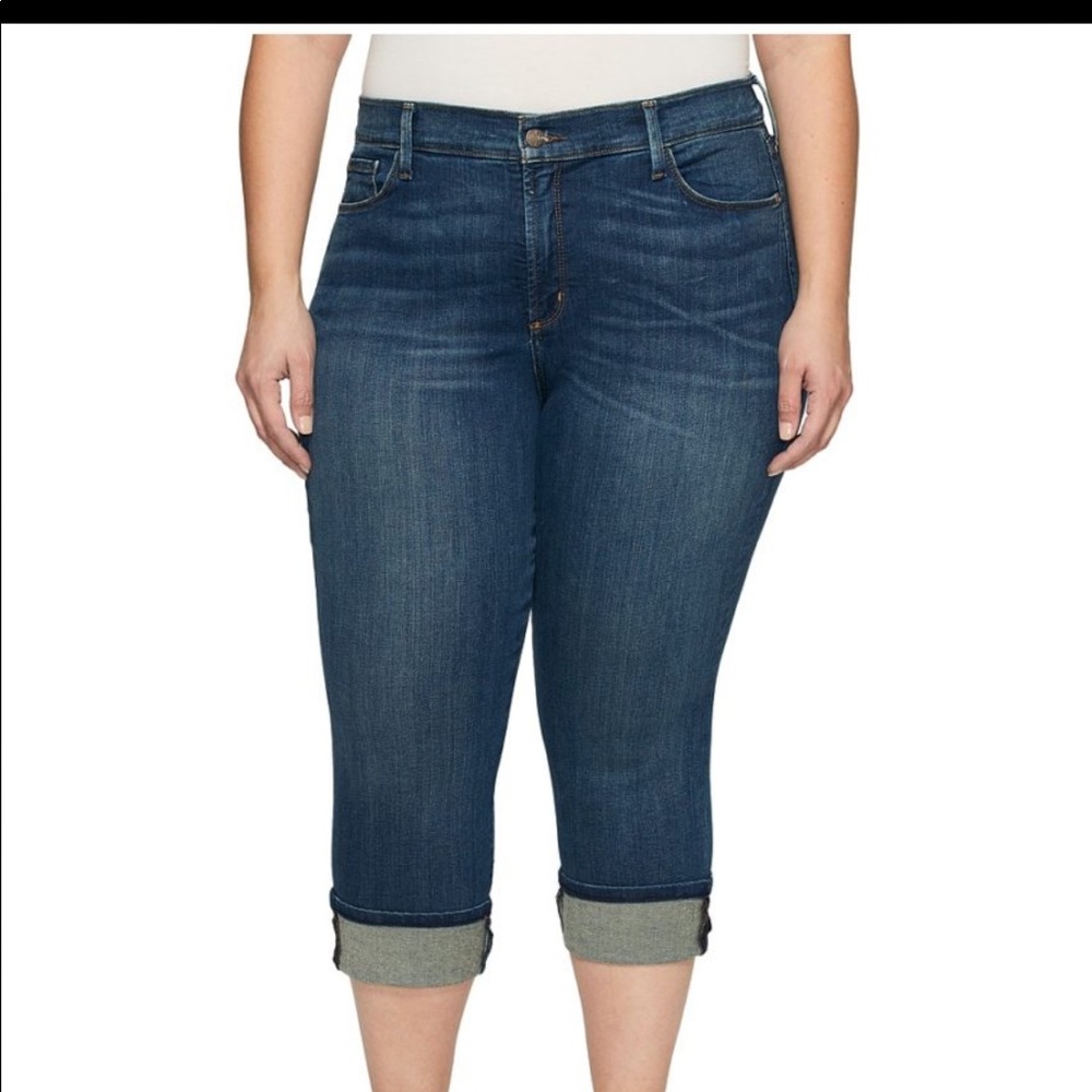 Beautiful NYDJ plus size