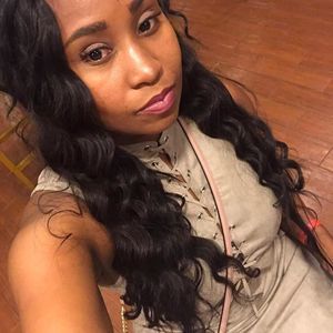 Meet your Posher, Tiffany