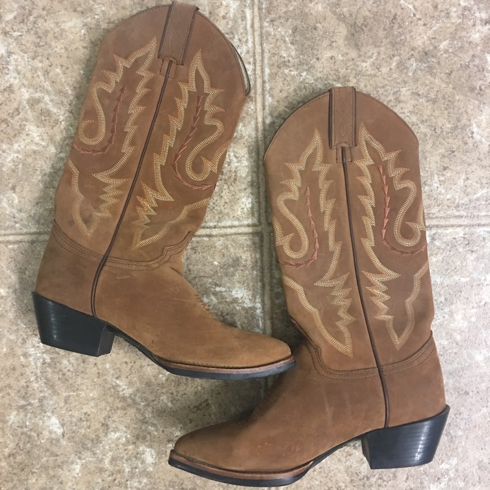 LIKE NEW! Justin Cowboy Boots-women's size 5