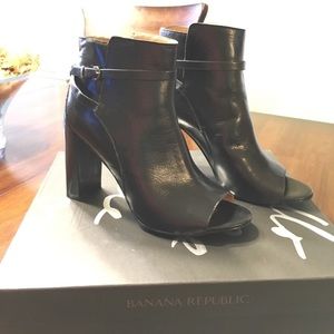 Banana Republic Open Toed Heeled Booties