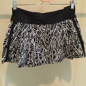 WORN ONCE lululemon skirt
