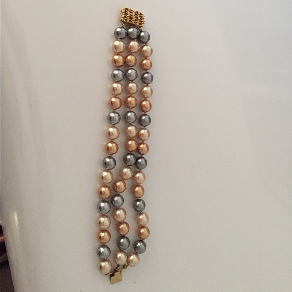Tri colored pearl Bracelet