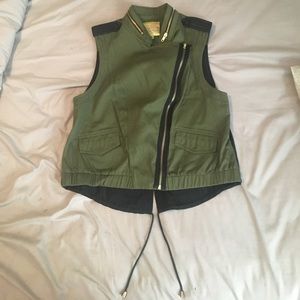 Princess Vera Wang vest