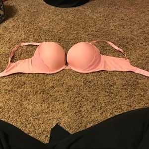 Victoria Secret Body Bra