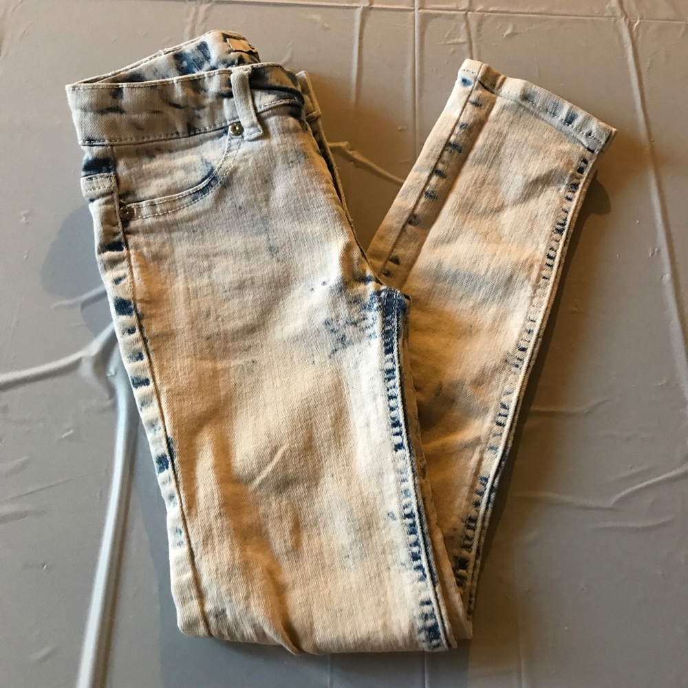 DKNY Jeans