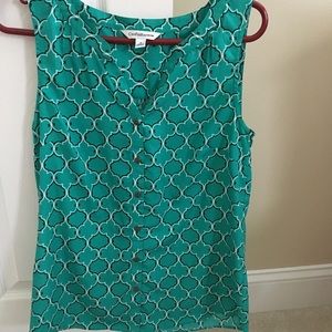 Sleeveless top