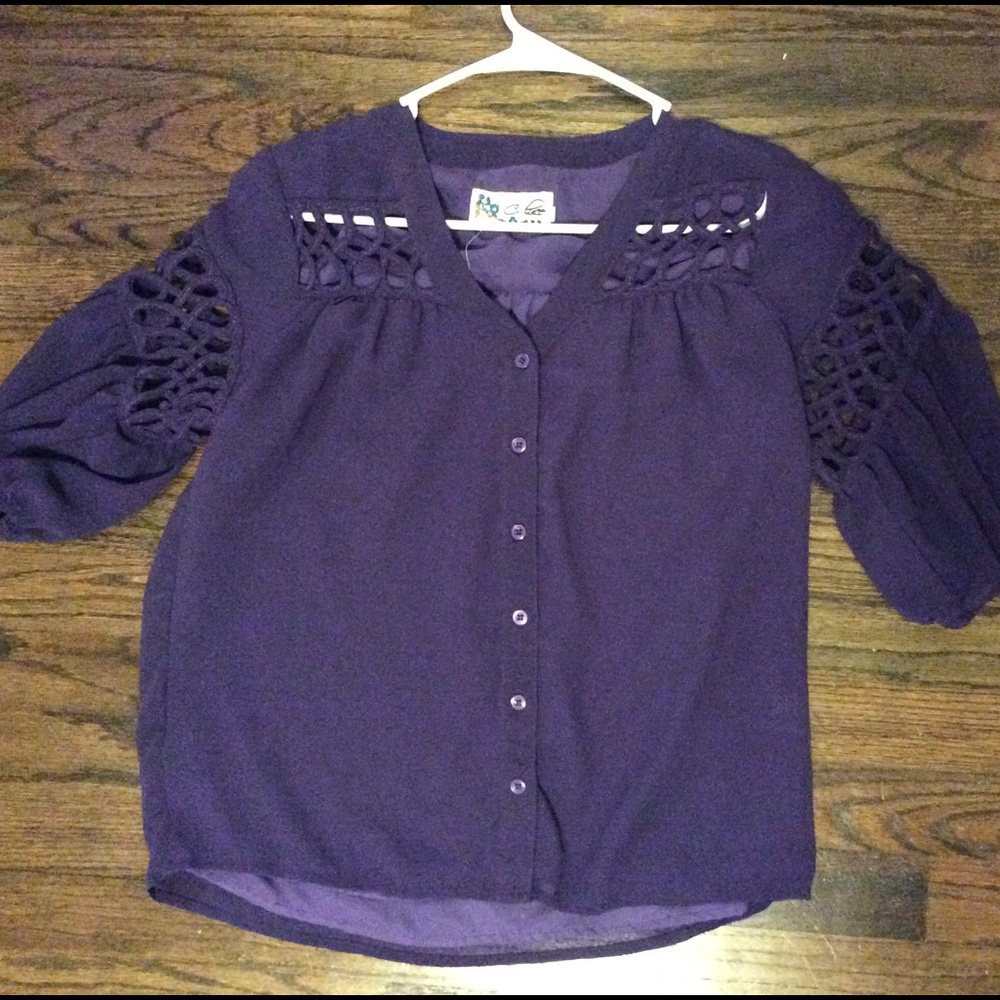 Adorable purple blouse!