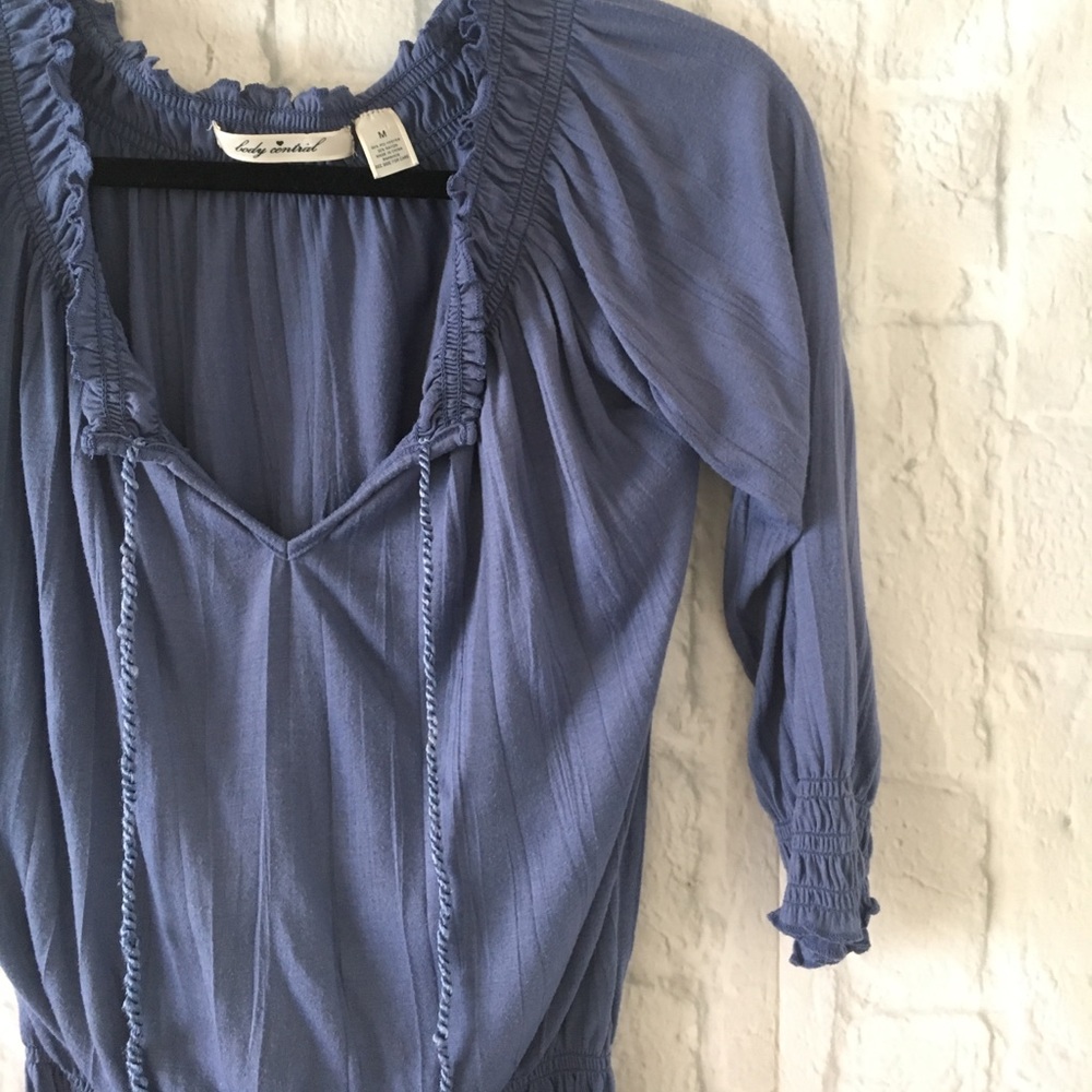Fun summer top ! - Picture 3 of 5