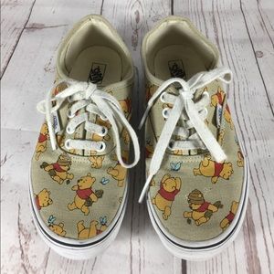 VANS OFF THE WALL Kids Disney Winnie The Pooh