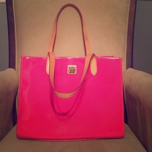 Pink patent leather Dooney & Bourke handband