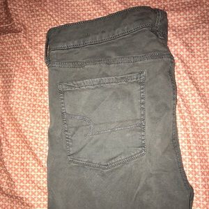 American Eagle grey jeggings