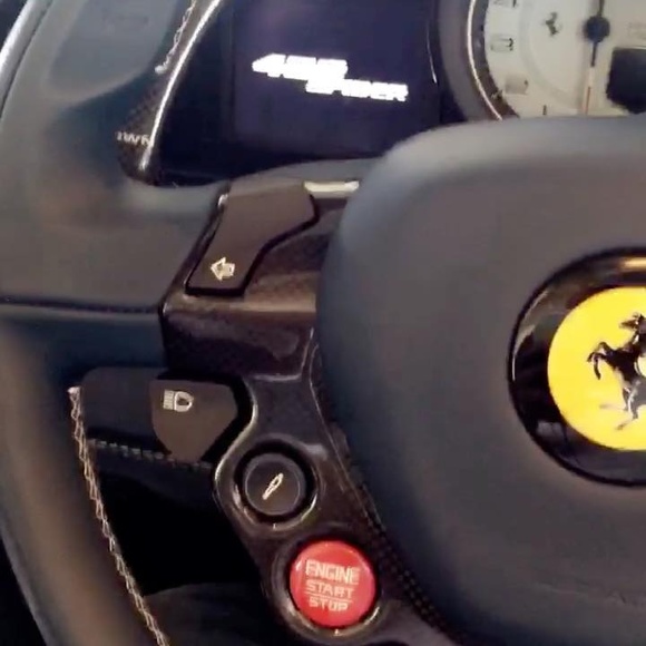 Ferrari - Picture 1 of 1