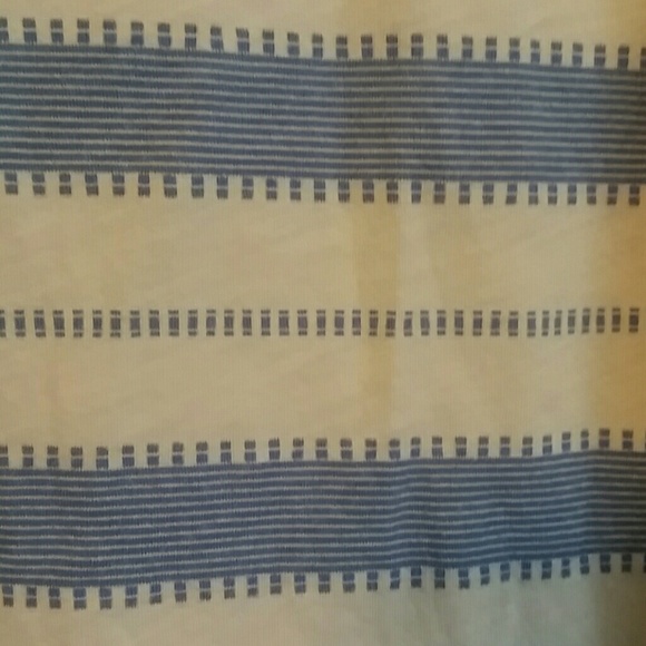 LOFT Tank Top - Picture 3 of 3