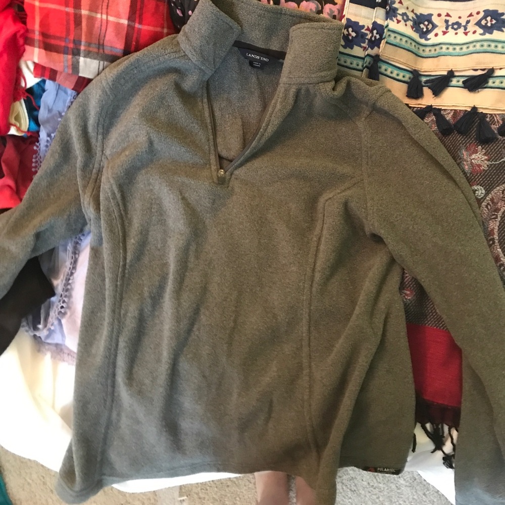 Lands End Grey Fleece Pullover (Only worn once)