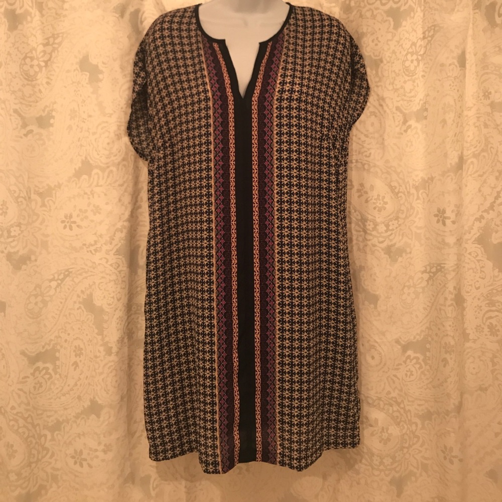 Daniel Rainn beach coverup