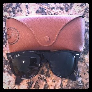 Authentic Ray-Ban Wayfarers. Model RB 2140  54mm