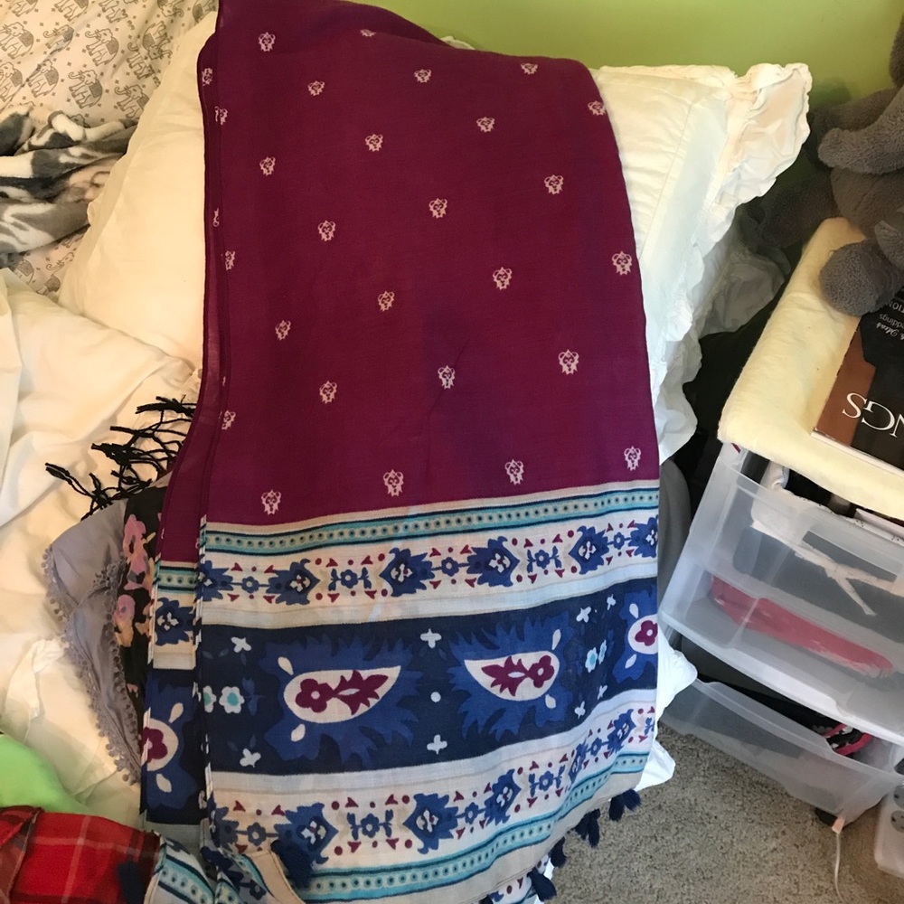 Old Navy Purple and Blue Tassel Scarf!