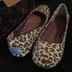 Tom's Ballet Flats -leopard print