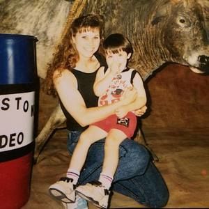 Meet your Posher, Laury