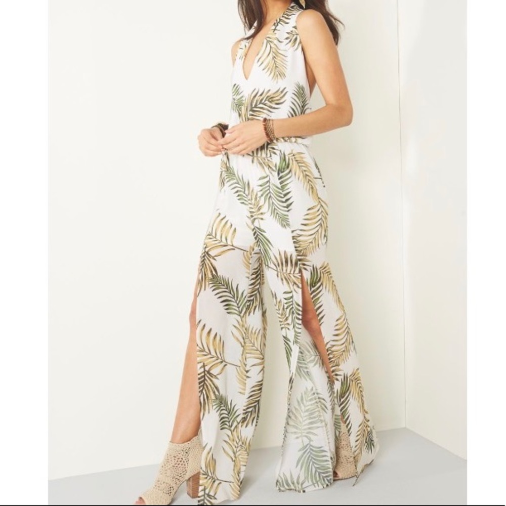 NWT Skylar & Jade Palm Tree 🌴 Jumpsuit S-M-L