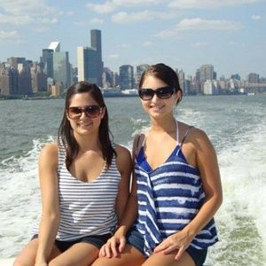 BOGO 🎉HP🎉2 Navy Stripe Tanks