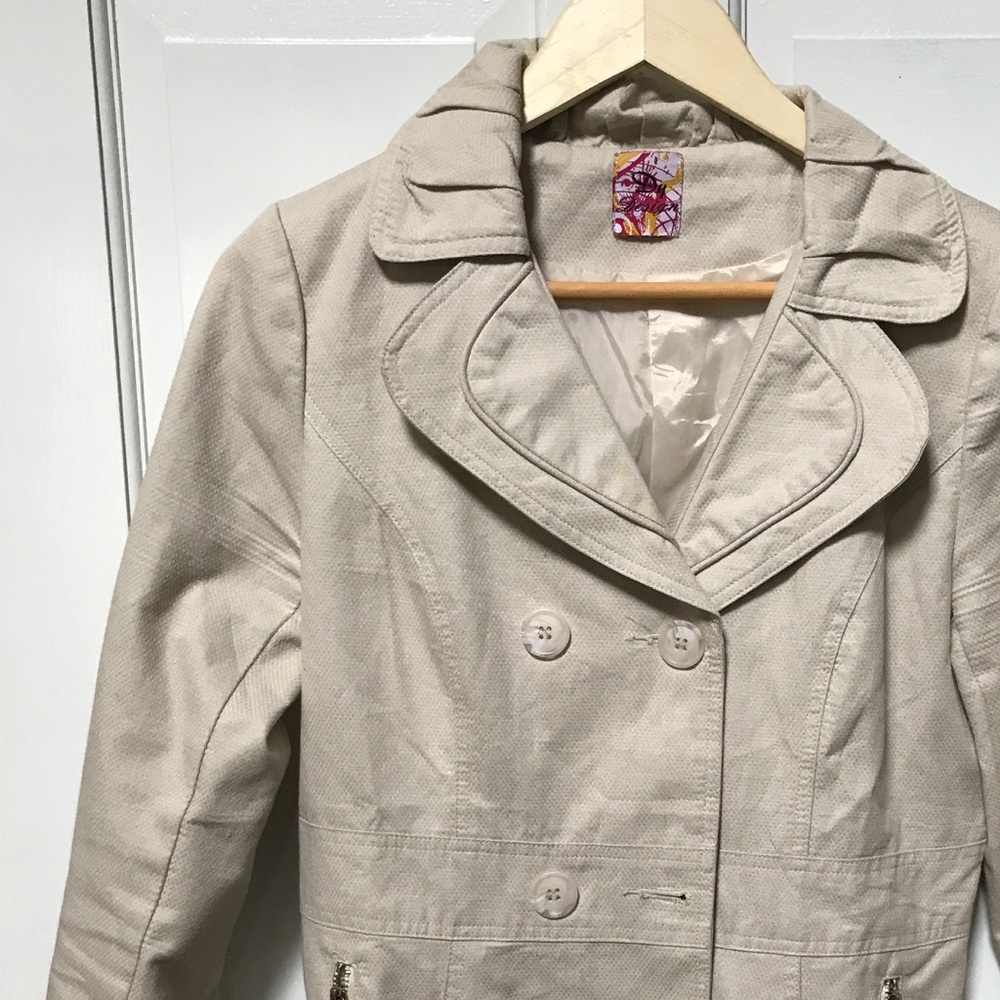 Casual and comfortable coat.