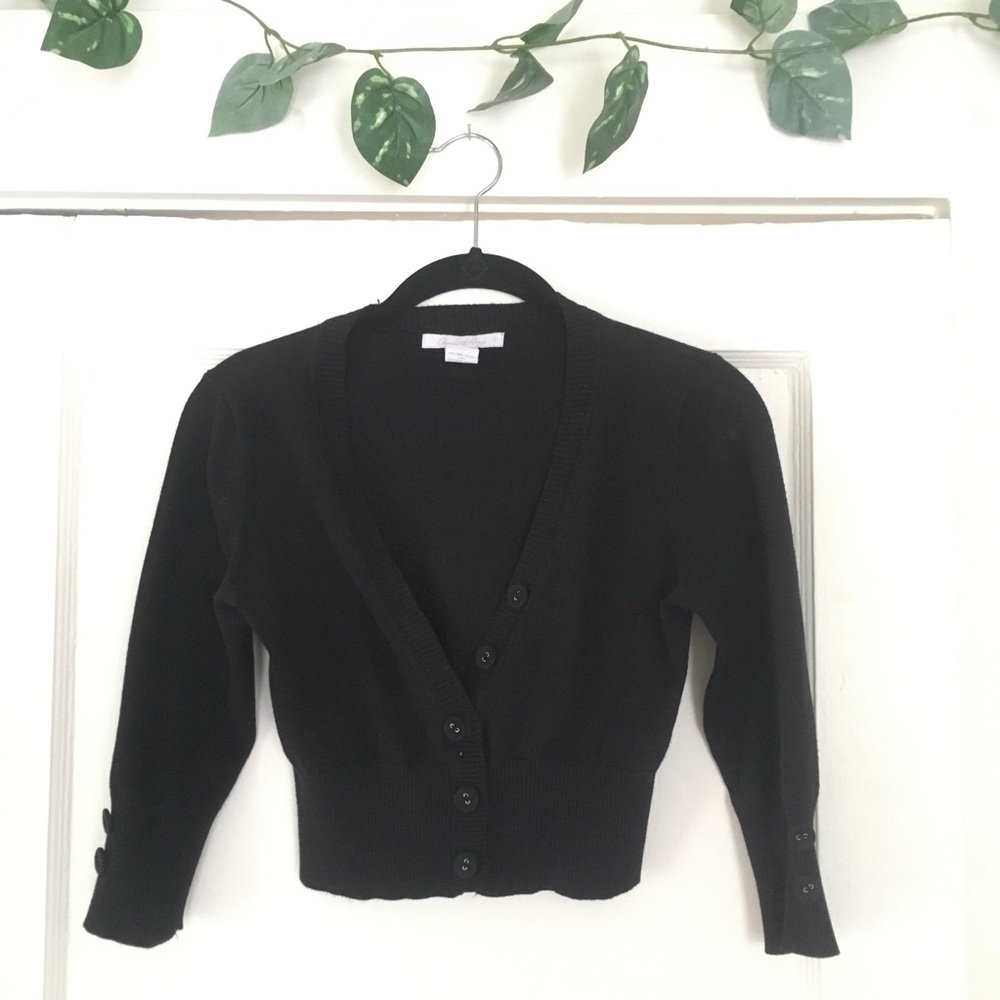 ➕NEW LISTING➕ Cropped Cardigan