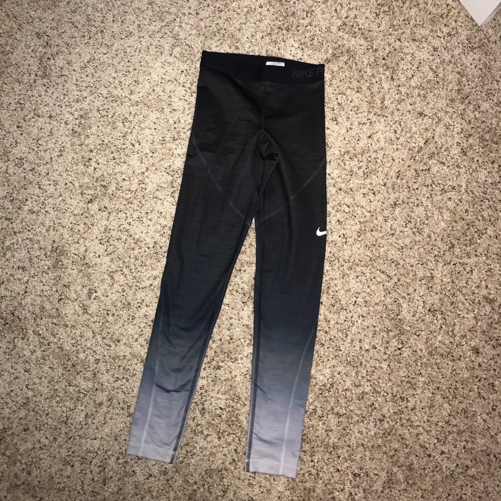 Nike Pro Hyper Warm Leggings