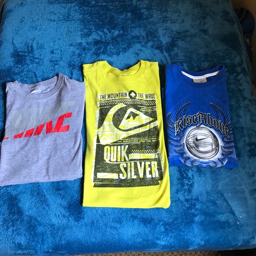 Woman's size Large/ G  top bundle