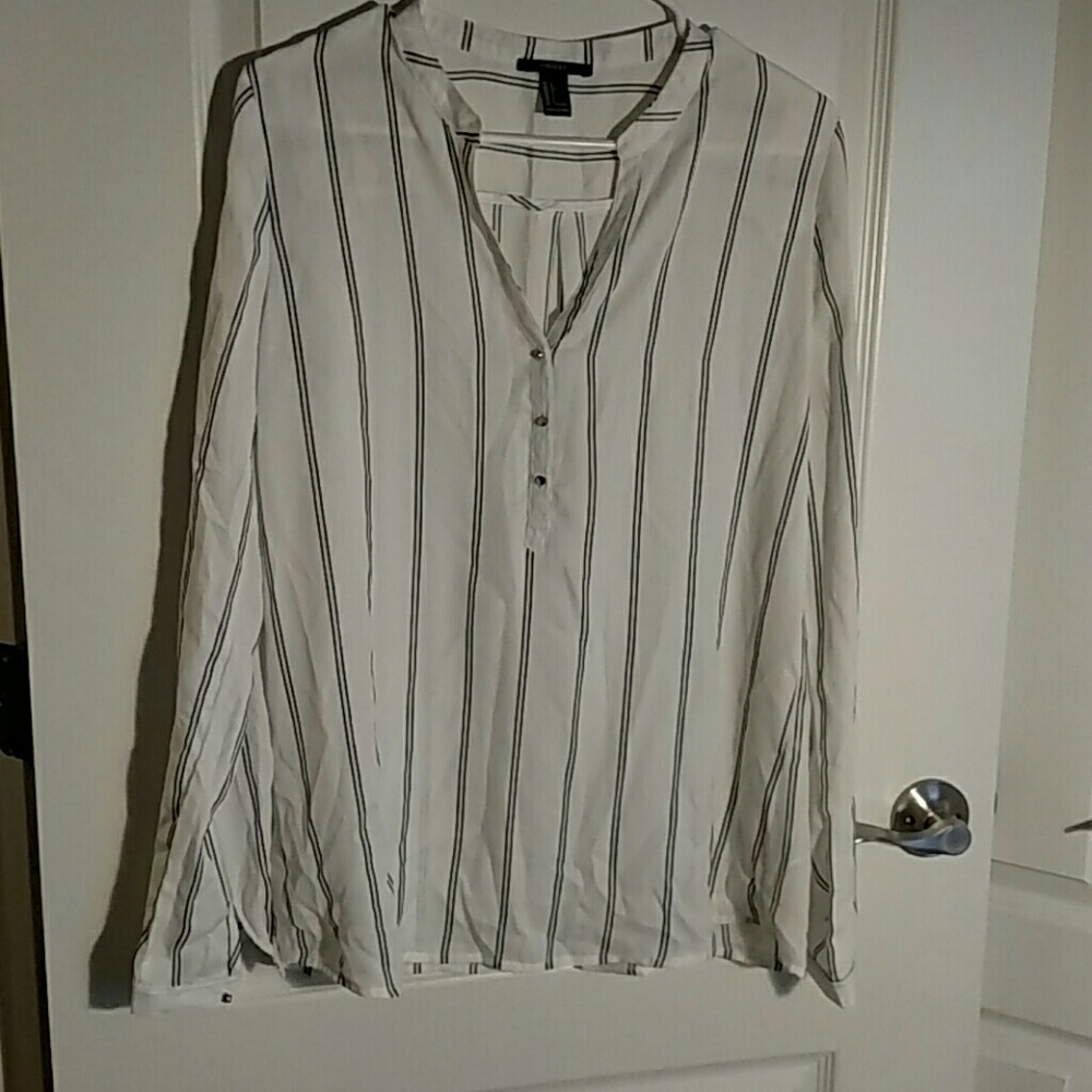 NEVER WORN Long Sleeve