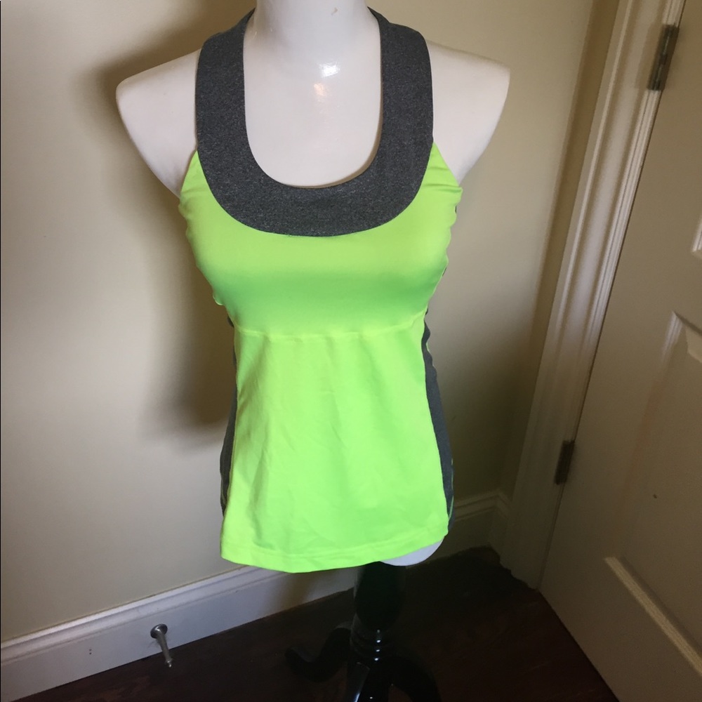 Athletic top