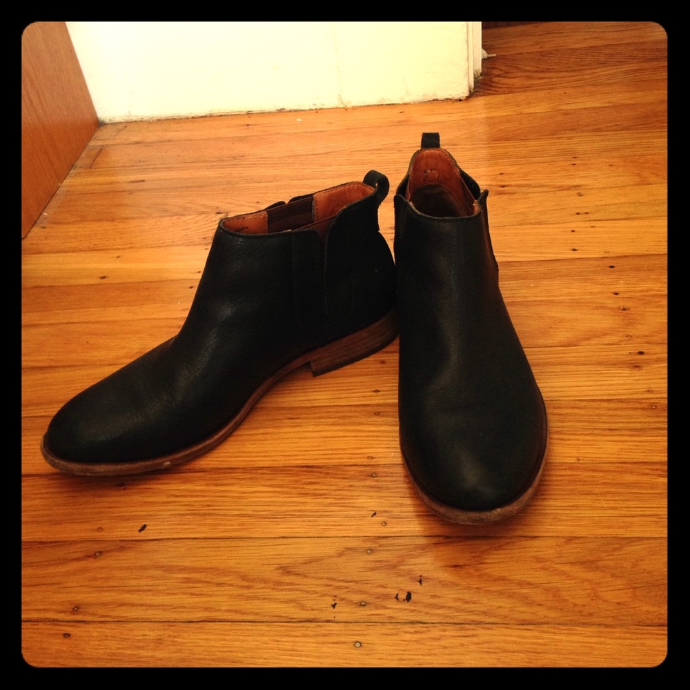 Kork-Ease black leather bootie