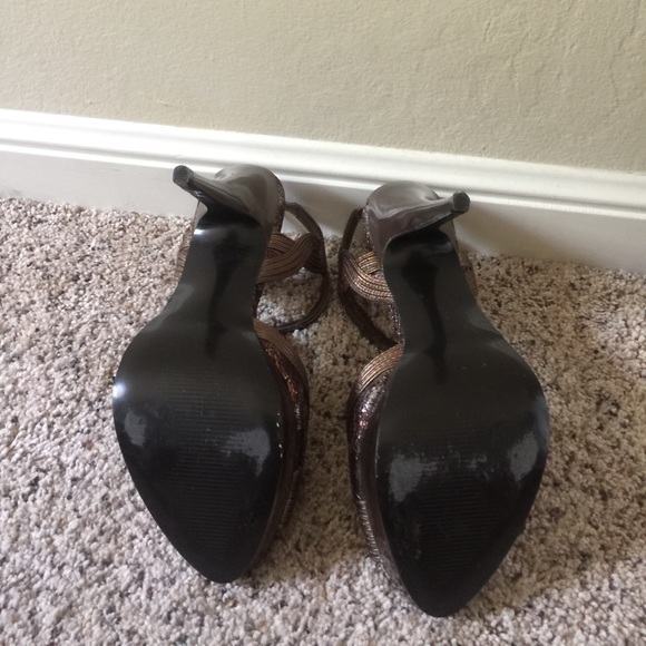 Carlos by Carlos Santana - Vienna Bronze Heels - Picture 5 of 6