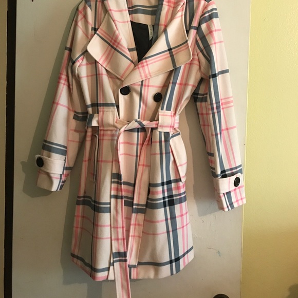 Jackets & Blazers - Adorable Pink and Grey Trench coat