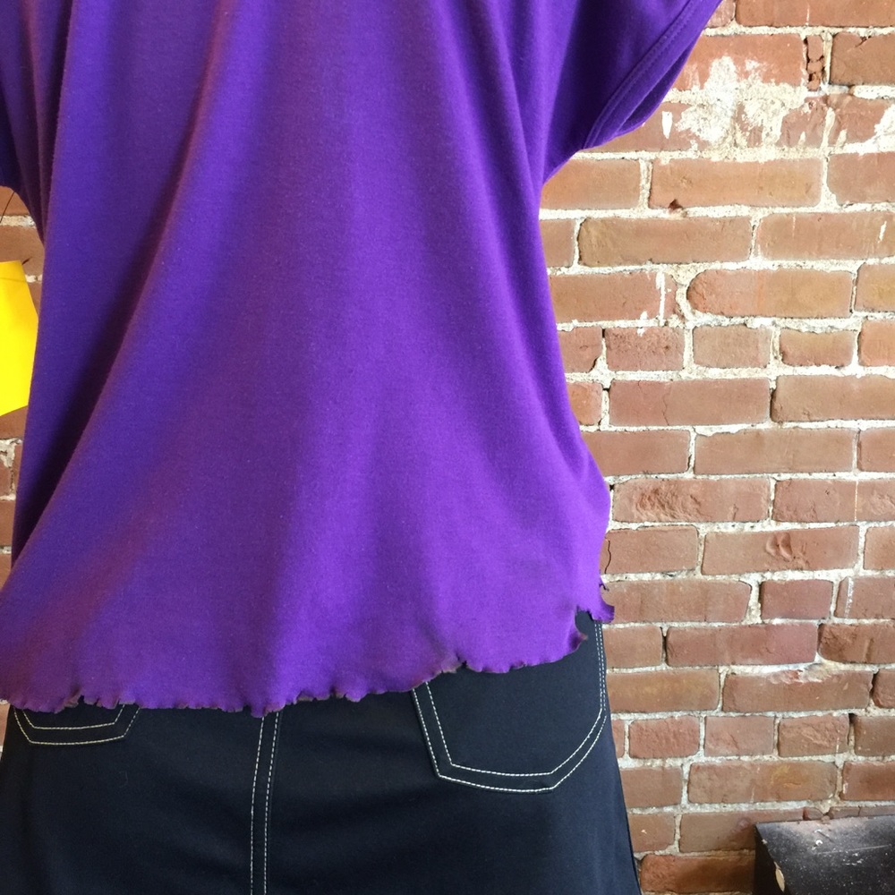 Egg plant shredded tee. Cobwebbing vintage tee - Picture 6 of 7
