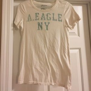 American Eagle tee