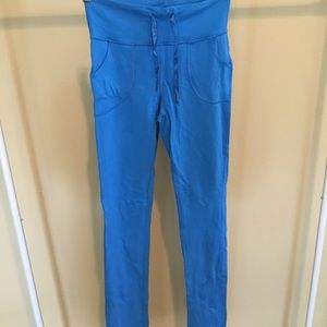 EXCELLENT CONDITION lululemon high waist yoga pant