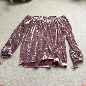American Eagle off the shoulder velvet top