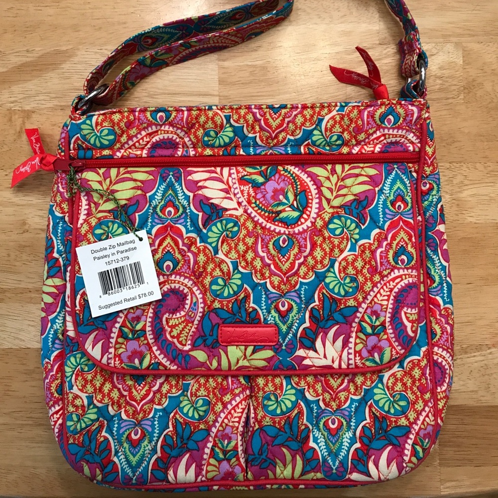 Vera Bradley double zip mailbag