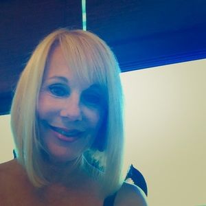 Meet your Posher, Jeni