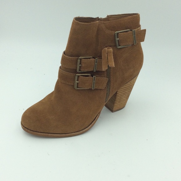 Gianni Bini brown ankle boot - Picture 2 of 5