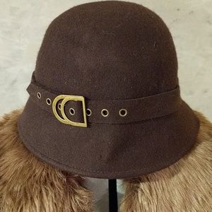 Brown Vintage Style Wool Hat.