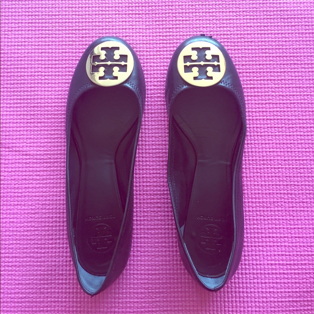 Authentic Tory Burch Reva leather flats